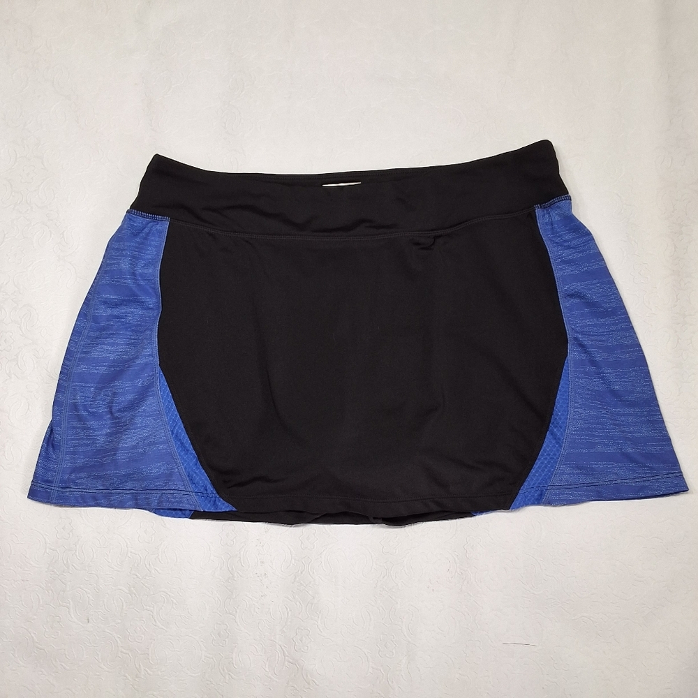 Fila Skirt & Shorts Black and purple color Size L